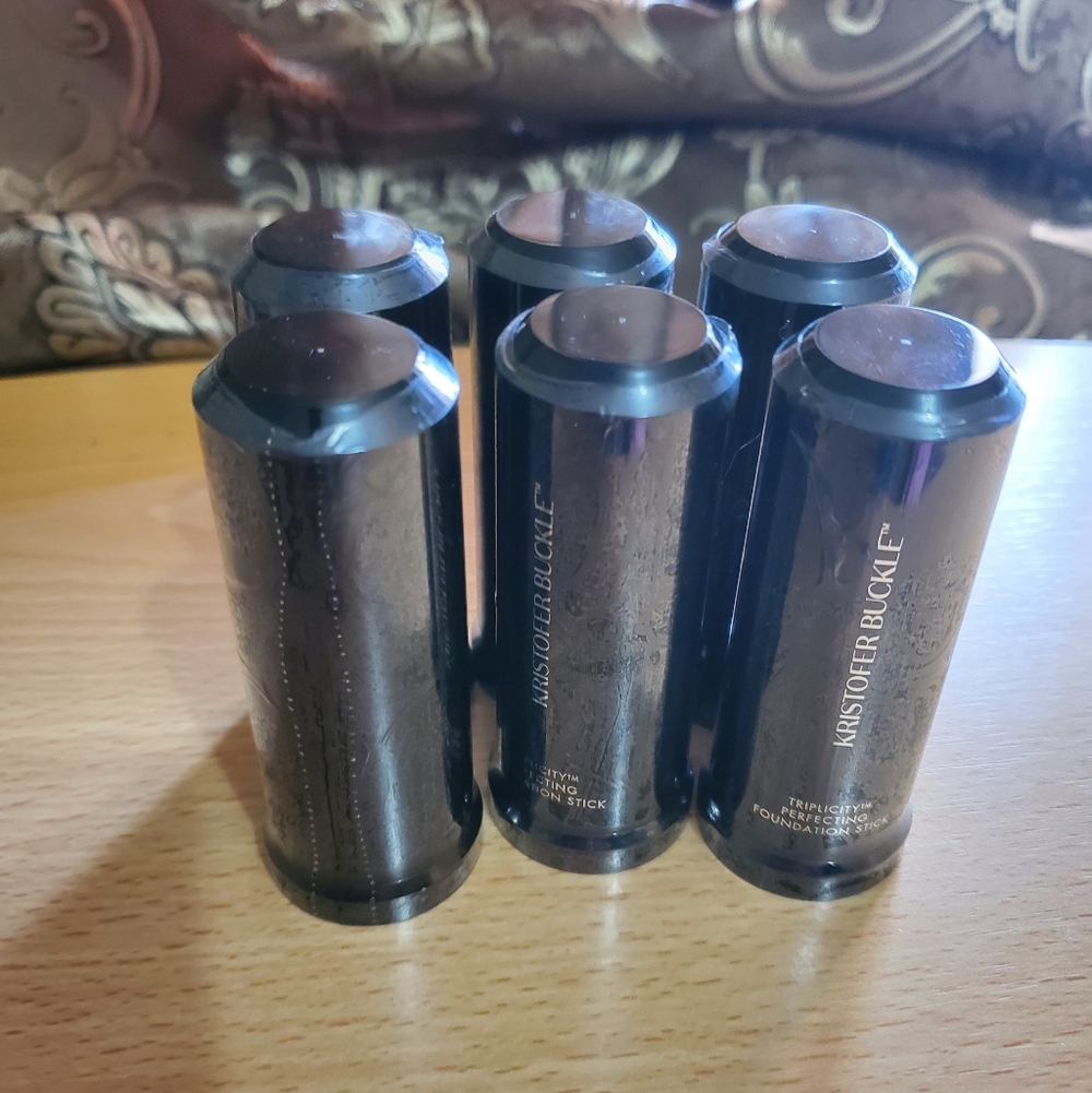6 Pk Kristofer Buckle Triplicity Perfect Foundation Stick 0.4oz Light:4, Medium2
